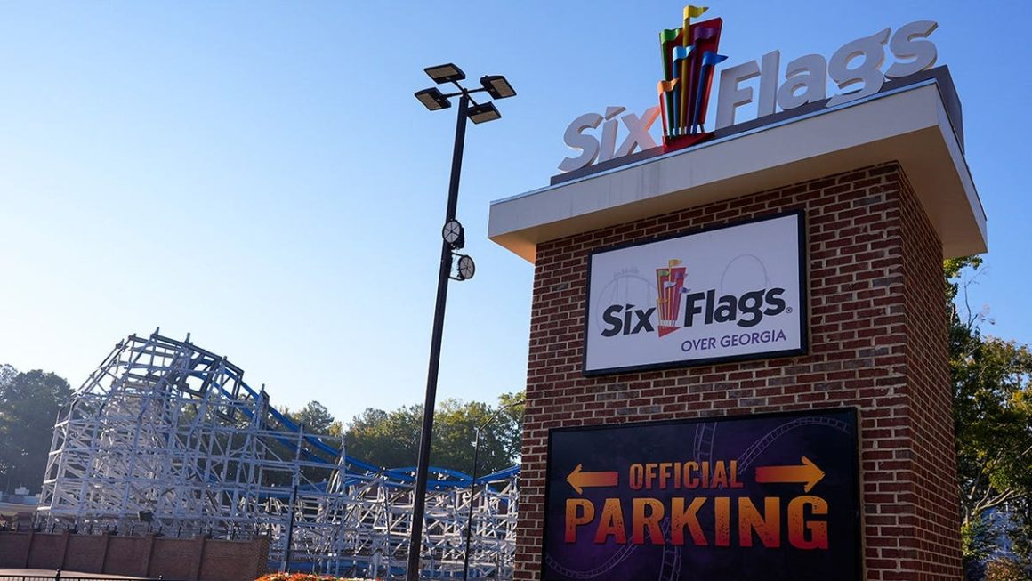 733182ac-cccb-43a9-b873-2214362dc973 Fatal Roller Coaster Incident at Six Flags Raises Safety Concerns