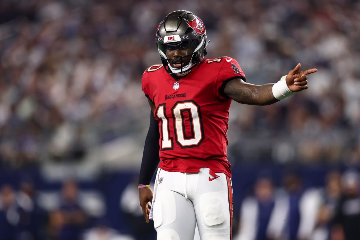 Tampa Bay Buccaneers Likely to Start Rookie Jalon Daniels Amid Baker Mayfield’s Injury