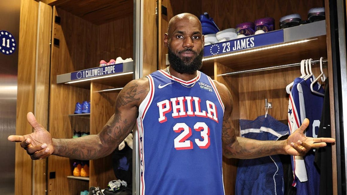 874b209d-e4d0-4af4-9396-84aa23a068d4 LeBron James’ Helicopter Commute Sparks NBA Conversations