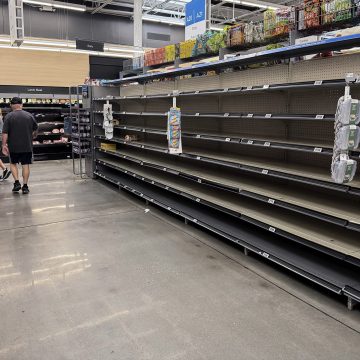 Hurricane Updates: Simon and Isaias in Focus