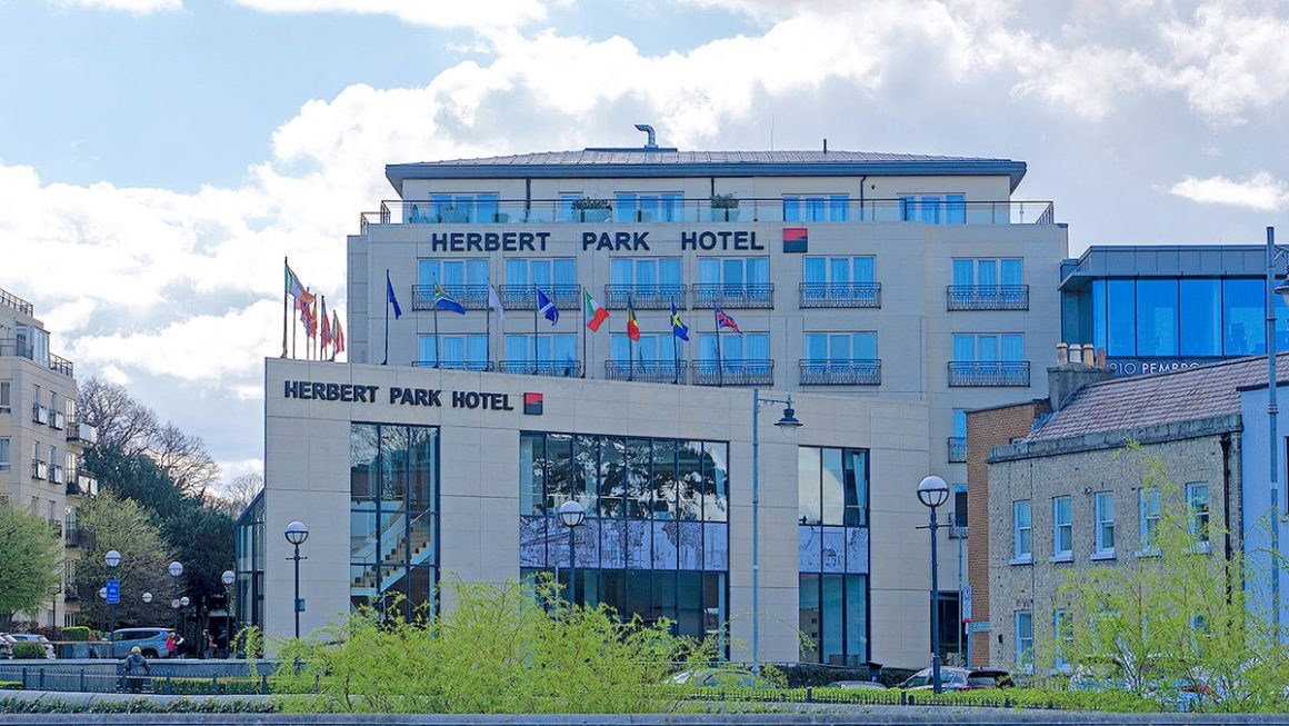 Dublin Hotel Cancels Event Tied to Antisemitism Due to IDF Queries