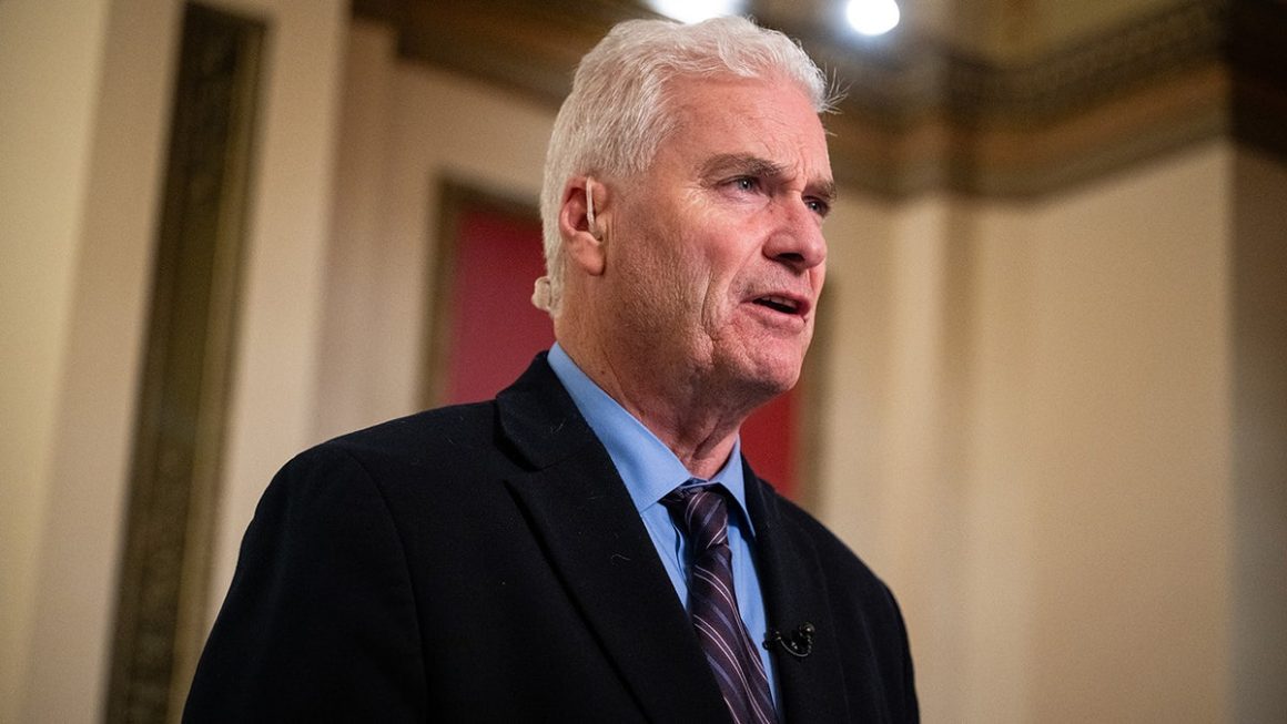 Rep. Tom Emmer Criticizes Democrats, Rallies Republican Support