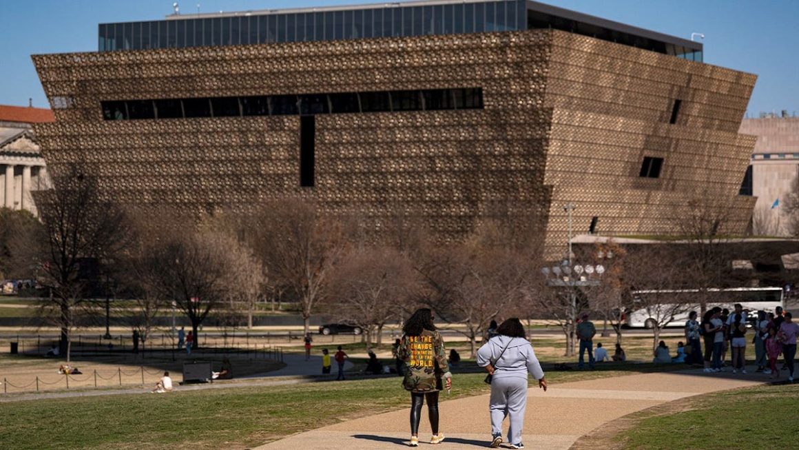 Conservative Filmmaker Challenges Smithsonian