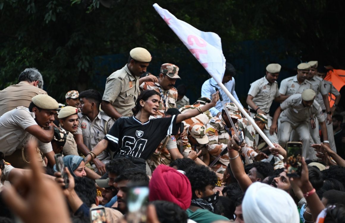 a9559650-aa74-4a43-80c8-f0943cd5b577 Controversial Removal of Voters Spurs Protests in India