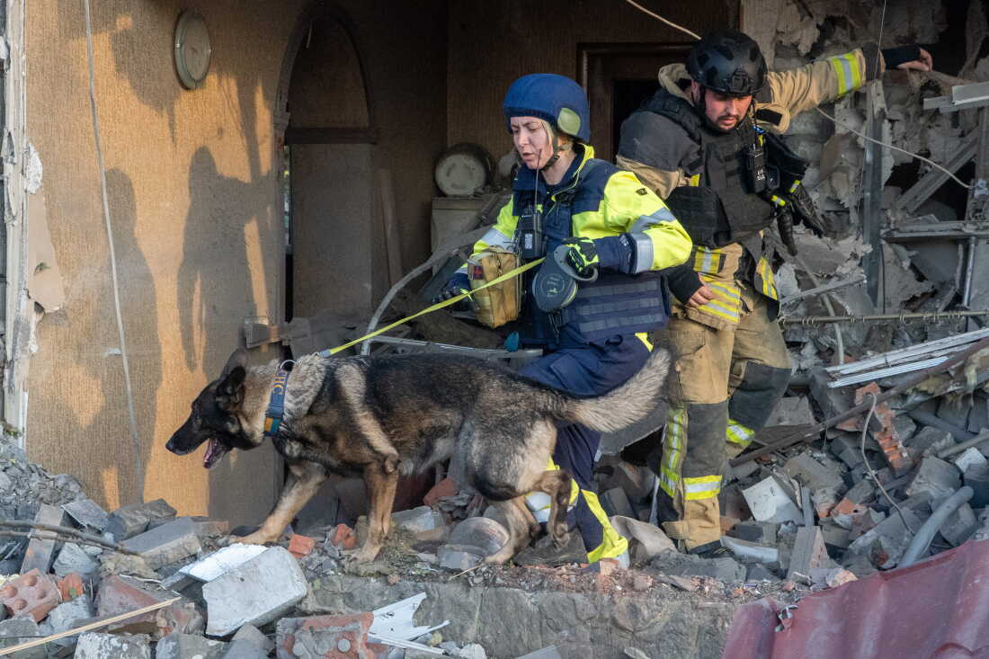 APTOPIX Russia Ukraine War Ukraine Seeks International Support Amid Ongoing Russian Attacks