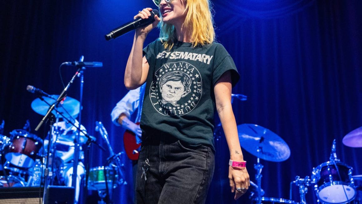 Laura Ingraham and Hayley Williams on ICE and Political Commentary