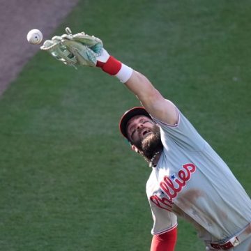 Phillies Force Decisive Game 3 with Extra-Inning Win Over Braves