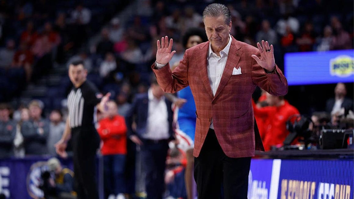 College Sports Dynamics: The Debate Over NIL and Compensation