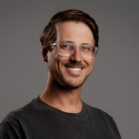 f000be63-4d62-4978-8a81-8b37dfce8b73 FBI Arrests OpenAI Employee for Alleged Espionage