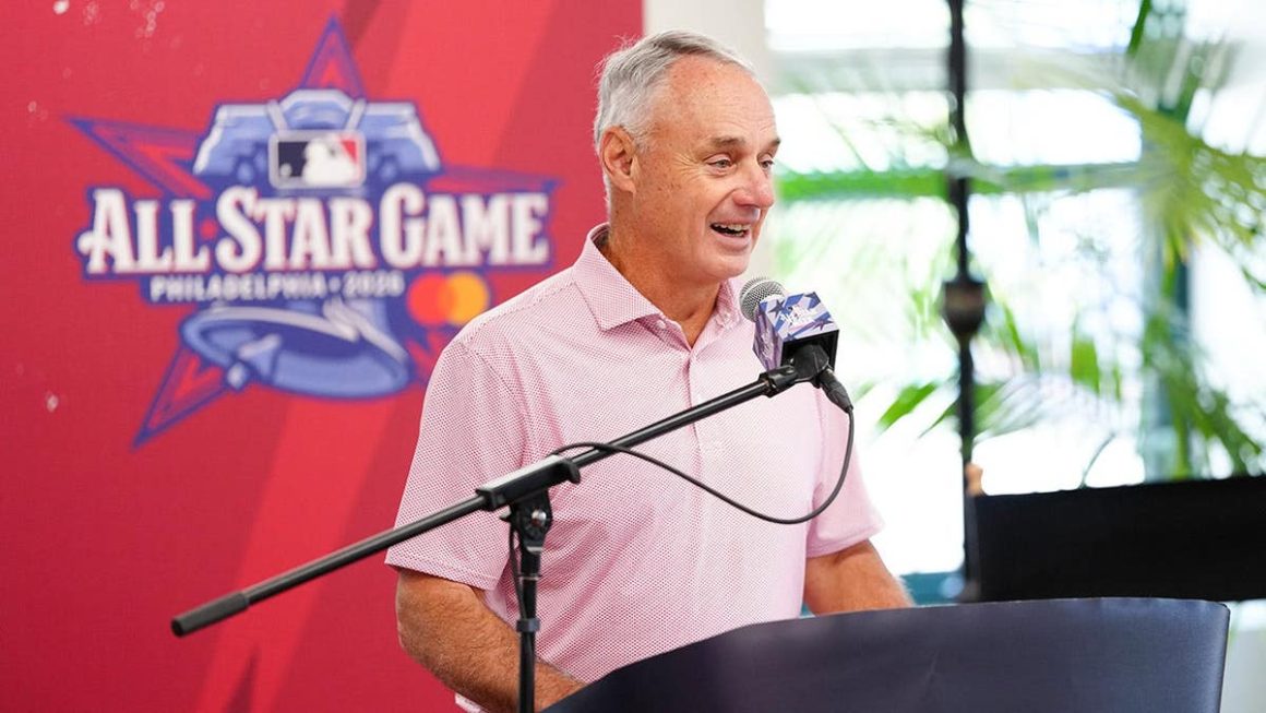 MLB Proposes Changes to Season and Playoff Format