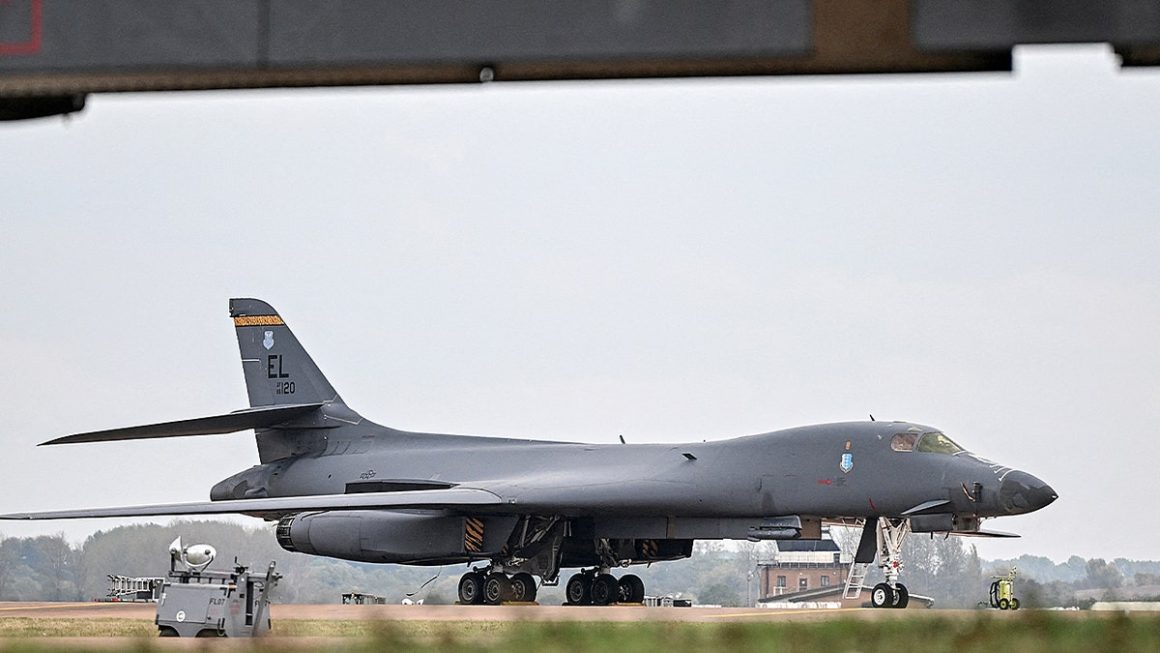 U.S. Air Force Bombers Return Home Amid Terror Concerns in the U.K.