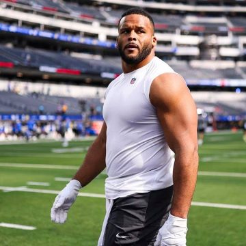 Aaron Donald’s Impact on the Rams and Super Bowl Hype