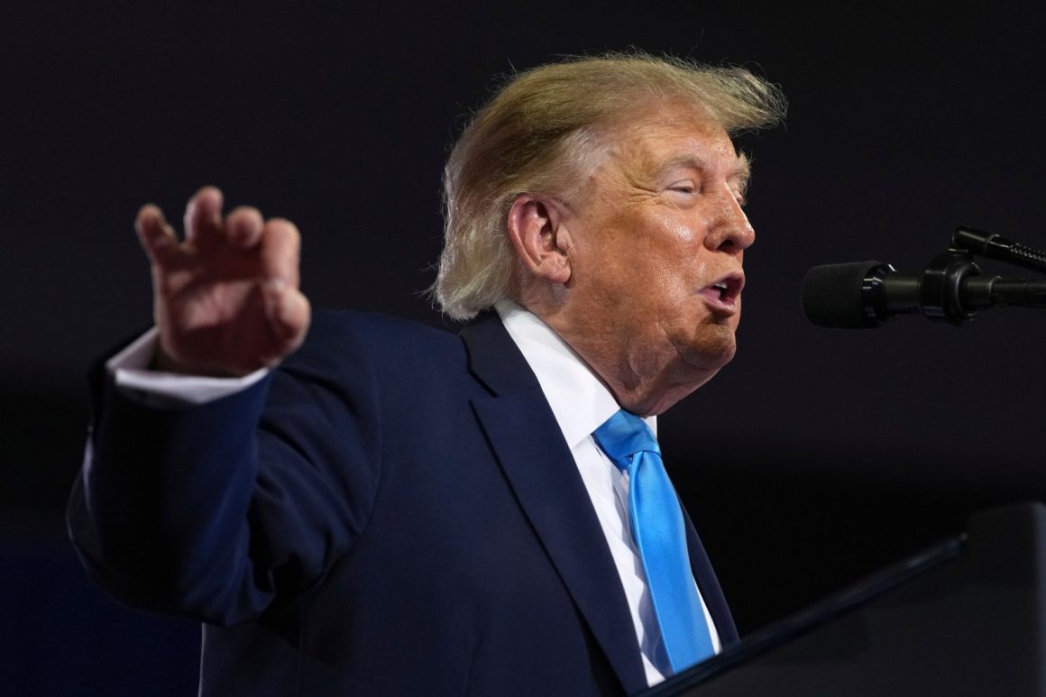 Trump Promises $100 Million Investment in Kentucky, Tied to Midterm Elections